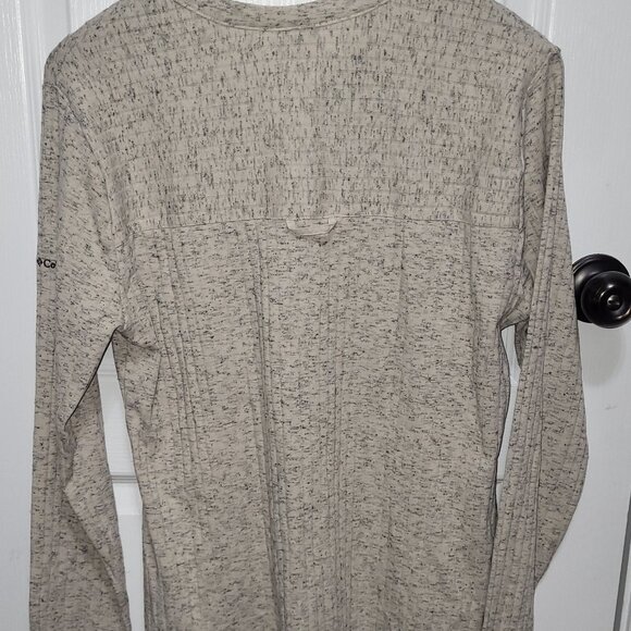 Columbia Sportwear Long Sleeve Shirt - Picture 3 of 3